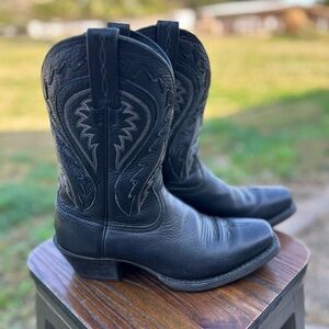 Ariat Women’s Black Leather Western Cowgirl Boots – Size 8D (Wide)